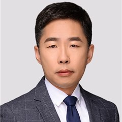 张德华